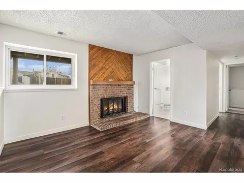 4490 Dillon St, Denver, CO 80239 photo 2
