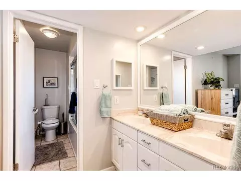 7055 E Iliff Ave, Denver, CO 80224 photo 18