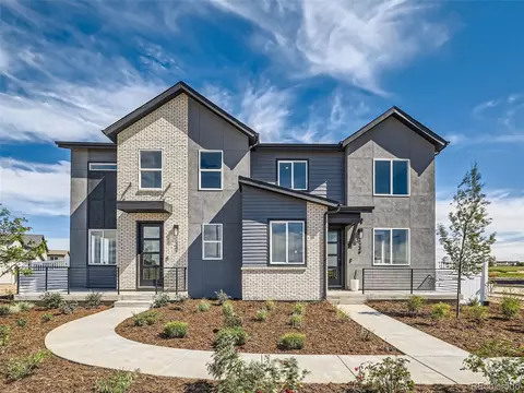 1268 S Algonquian St, Aurora, CO 80018