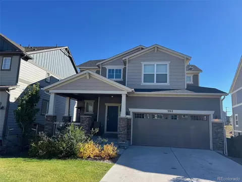 392 Hyde Park Cir, Castle Pines, CO 80108