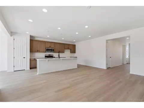 24524 E 37th Ave, Aurora, CO 80019 photo 13
