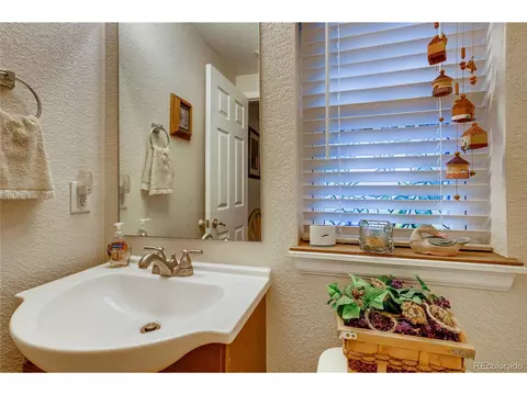 585 E 77th Ave, Denver, CO 80229 photo 10