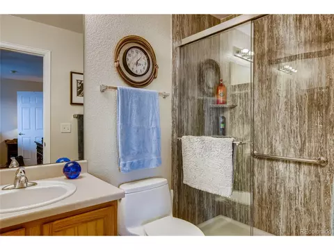 585 E 77th Ave, Denver, CO 80229 photo 14