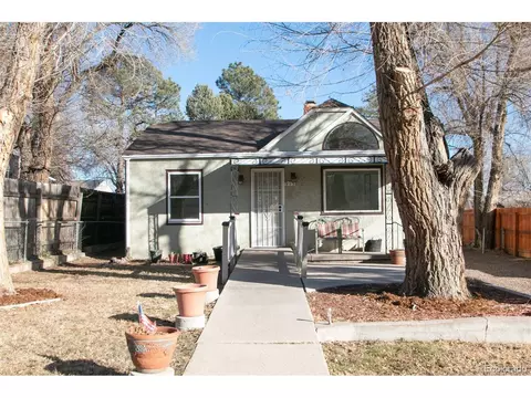915 Alexander Rd, Colorado Springs, CO 80909