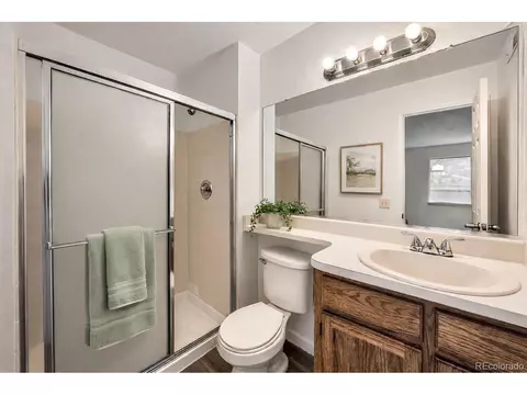 Bath - Undisclosed, Aurora, CO 80017 photo 1 of 4