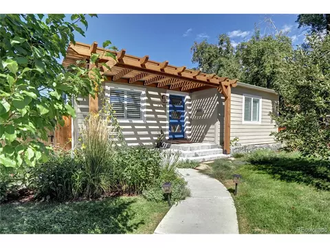 2575 S Gilpin St, Denver, CO 80210