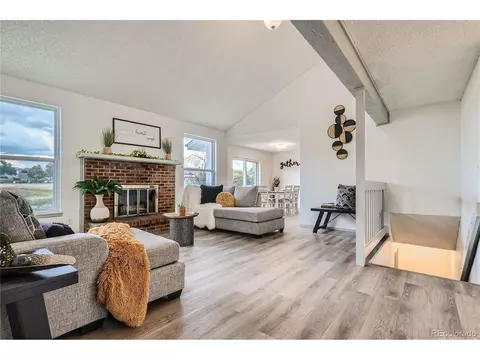 862 S Ouray St, Aurora, CO 80017