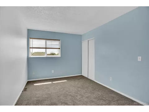 19146 E 22nd Dr, Aurora, CO 80011 photo 13