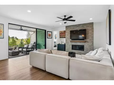 6924 Sunstrand Ct, Castle Pines, CO 80108
