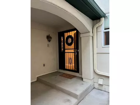 6607 S Forest Way #E, Centennial, CO 80121 photo 3