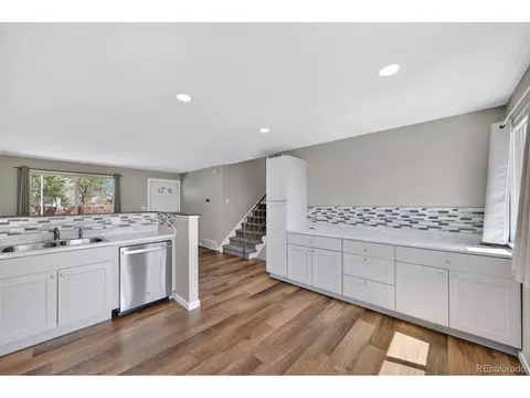 Kitchen - 4740 E 112th Pl, Thornton, CO 80233 photo 5 of 6