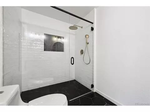 20765 E 39th Ave, Denver, CO 80249 photo 21
