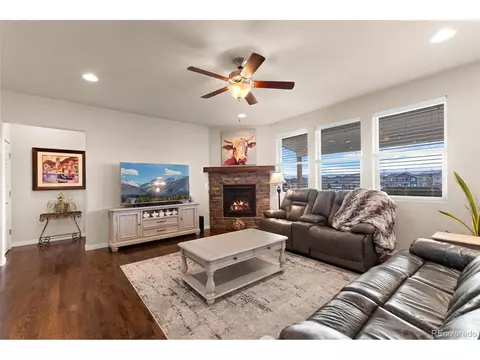 5468 Maidenhead Dr, Windsor, CO 80550 photo 2