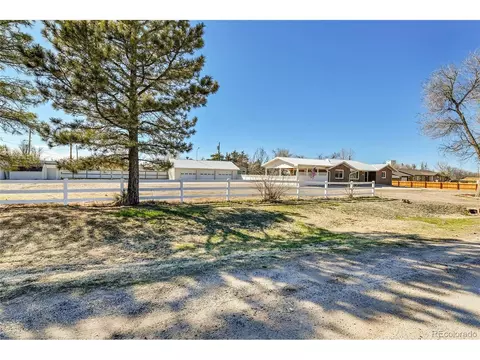 363 S Owens St, Byers, CO 80103