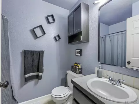 Bath - 203 Linden St, Frederick, CO 80530 photo 1 of 3
