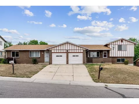 951 S Yarrow St, Lakewood, CO 80226