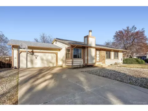16897 E Napa Dr, Aurora, CO 80013 photo 2