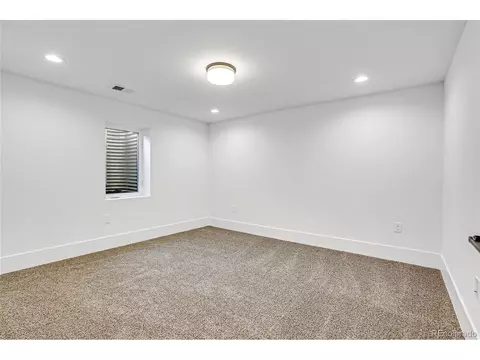 5576 E Lehigh Ave, Denver, CO 80237 photo 24