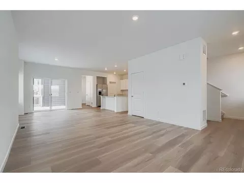 2820 E 153rd Ave, Thornton, CO 80602 photo 4