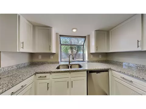 18964 E 44th Ave, Denver, CO 80249 photo 3