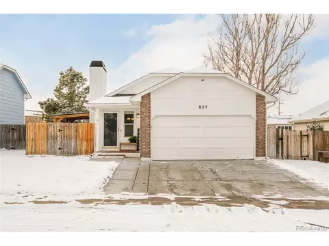 637 Howe St, Castle Rock, CO 80104