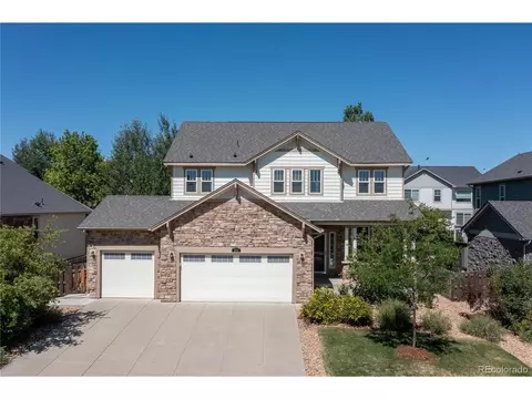 203 N Muscadine Ct, Aurora, CO 80018