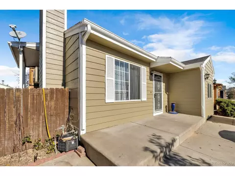 17977 E Bethany Pl, Aurora, CO 80013 photo 2
