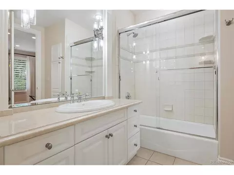 Bath - 2700 E 4th Ave, Denver, CO 80206 photo 4 of 6