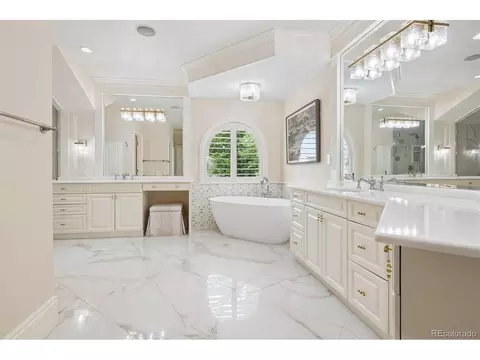 Bath - 2700 E 4th Ave, Denver, CO 80206 photo 2 of 6