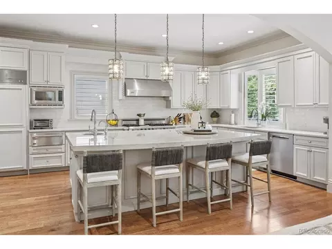 Kitchen - 2700 E 4th Ave, Denver, CO 80206 photo 2 of 7
