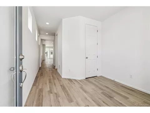 6575 N Nepal St, Aurora, CO 80019 photo 3
