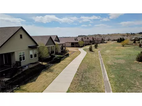 2010 Vineyard Dr, Windsor, CO 80550 photo 4