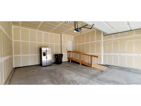 2010 Vineyard Dr, Windsor, CO 80550 photo 12
