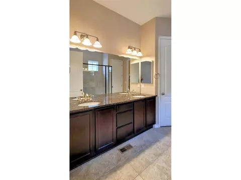 2010 Vineyard Dr, Windsor, CO 80550 photo 23