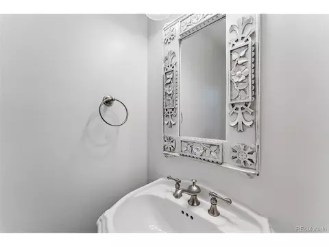 3892 S Grape St, Denver, CO 80237 photo 21