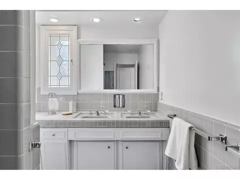 3892 S Grape St, Denver, CO 80237 photo 22