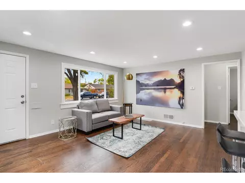 10044 E 7th Ave, Aurora, CO 80010 photo 5