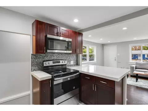 10044 E 7th Ave, Aurora, CO 80010 photo 10