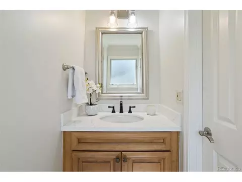 3762 S Grape St, Denver, CO 80237 photo 19