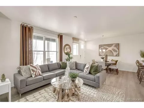 21825 E 9th Pl, Aurora, CO 80018 photo 2