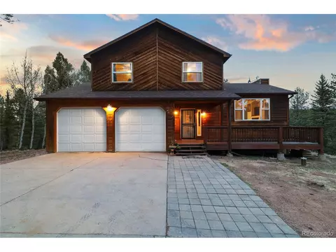 135 Pinewood Rd, Florissant, CO 80816