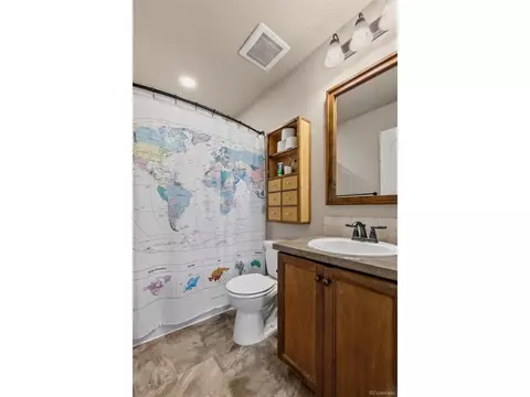 Bath - 102 11th Ave, Wiggins, CO 80654 photo 2 of 6
