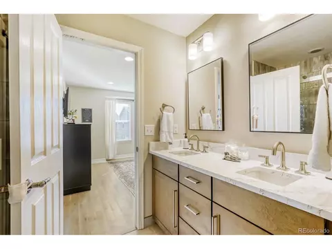Bath - 3656 Willow St, Denver, CO 80238 photo 3 of 6