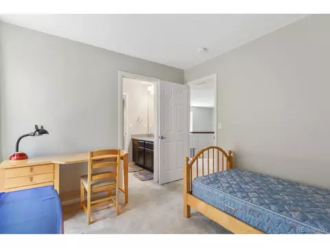 Undisclosed, Centennial, CO 80112 photo 12