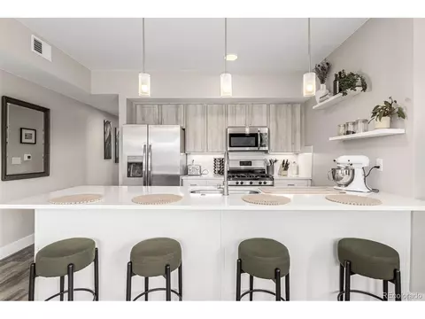 310 S Cherrywood Dr #102, Lafayette, CO 80026