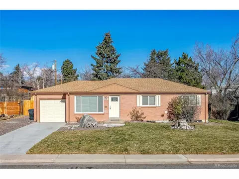 3325 W Wagon Trail Dr, Englewood, CO 80110