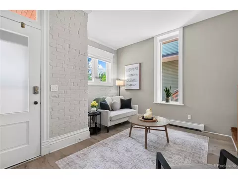 Living - 1843 Walnut St #B, Boulder, CO 80302 photo 2 of 3