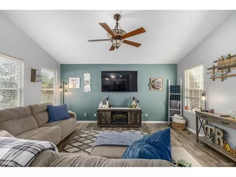 2997 E 110th Dr, Northglenn, CO 80233 photo 7