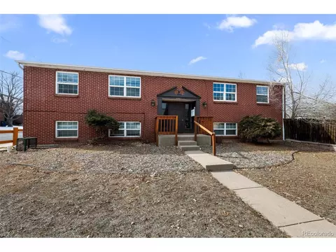 2397 S Locust, Denver, CO 80222