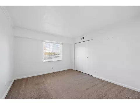 Bedroom - 7665 E Quincy Ave #7665-204, Denver, CO 80237 photo 1 of 3